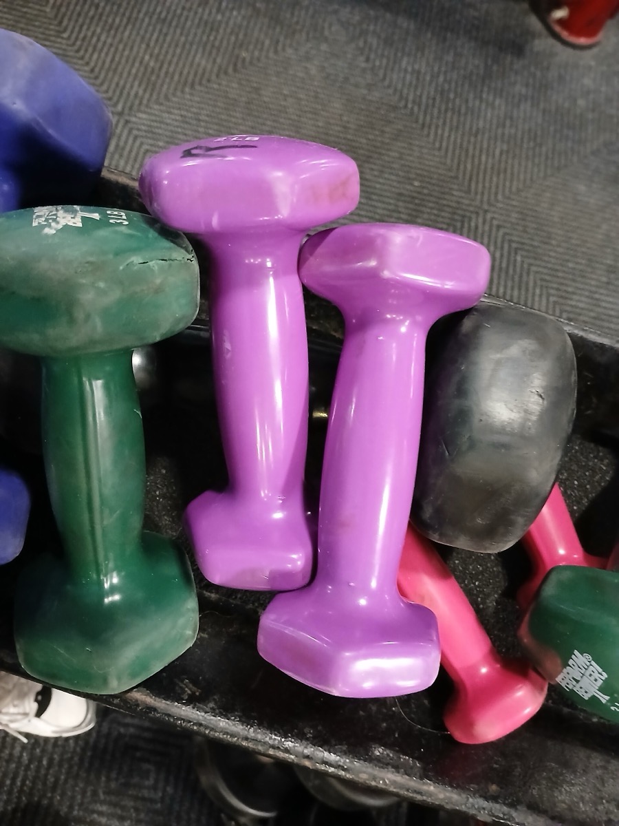 Adjustable dumbbells
